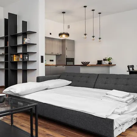 Old Town Deluxe By Bookinghost